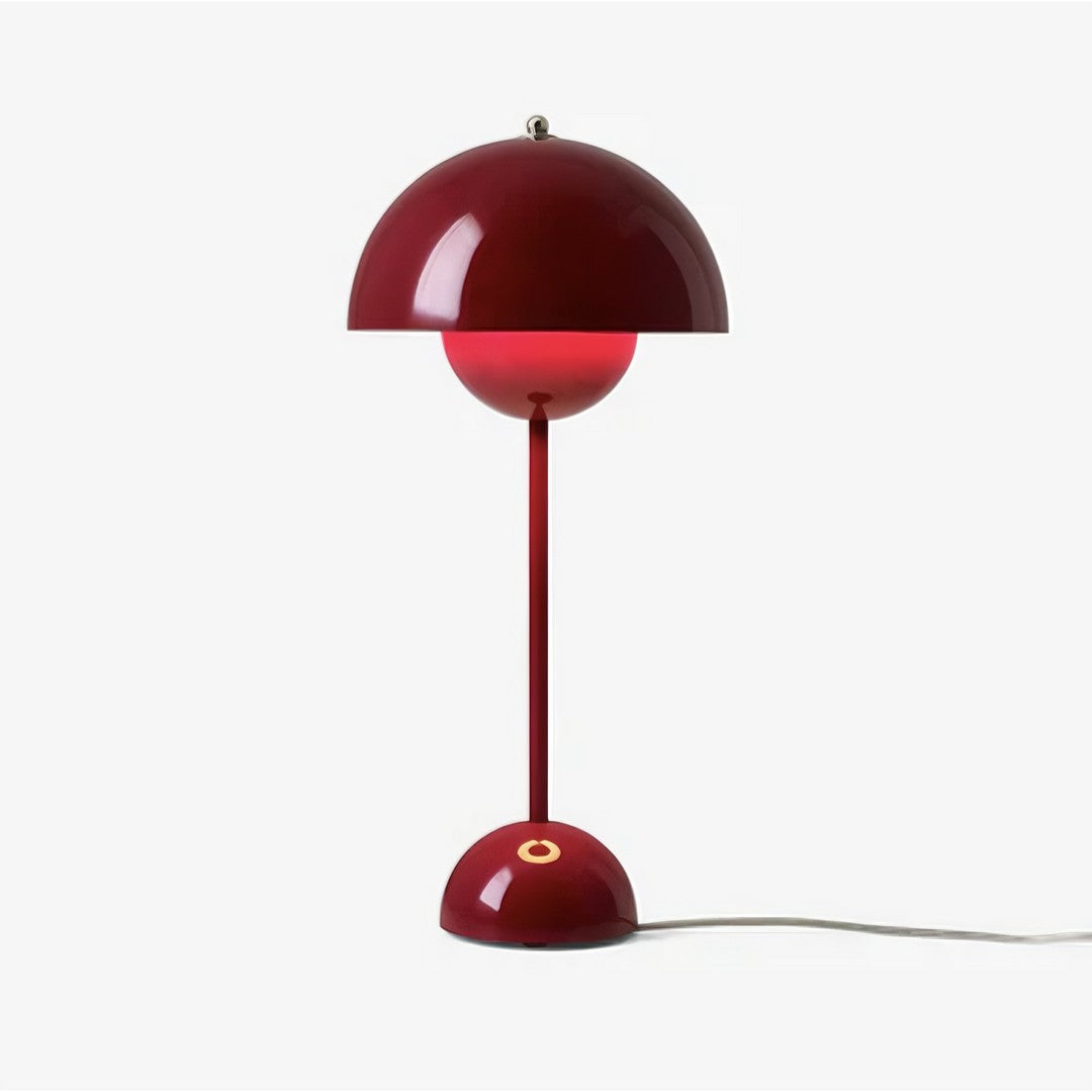 NINA - Retro Table Lamp
