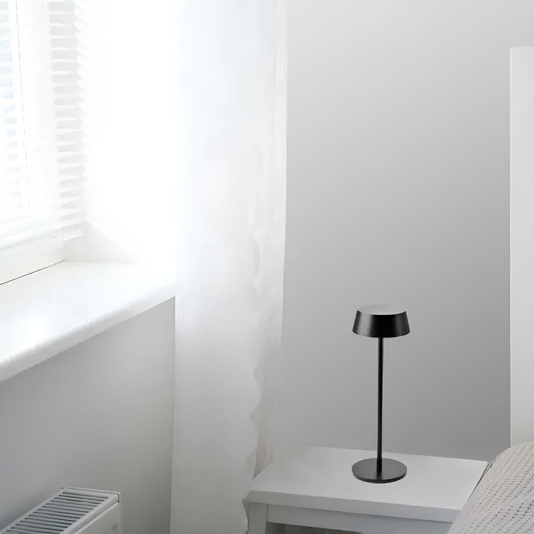 SYMA - Cordless Solar LED Lamp